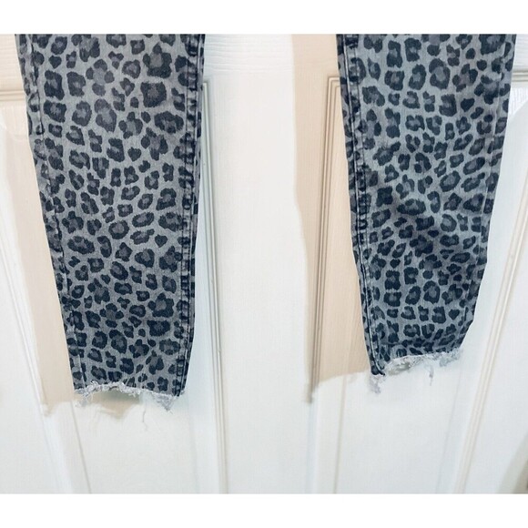H&M Grey Jeans Sz26 Waist Animal Print Distressed Cuff Stretchy - Picture 4 of 8